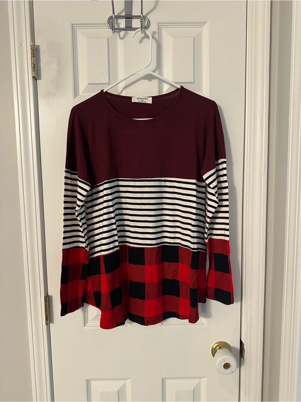 Zenana Outfitters Maroon Scoop Neck Long Sleeve Top